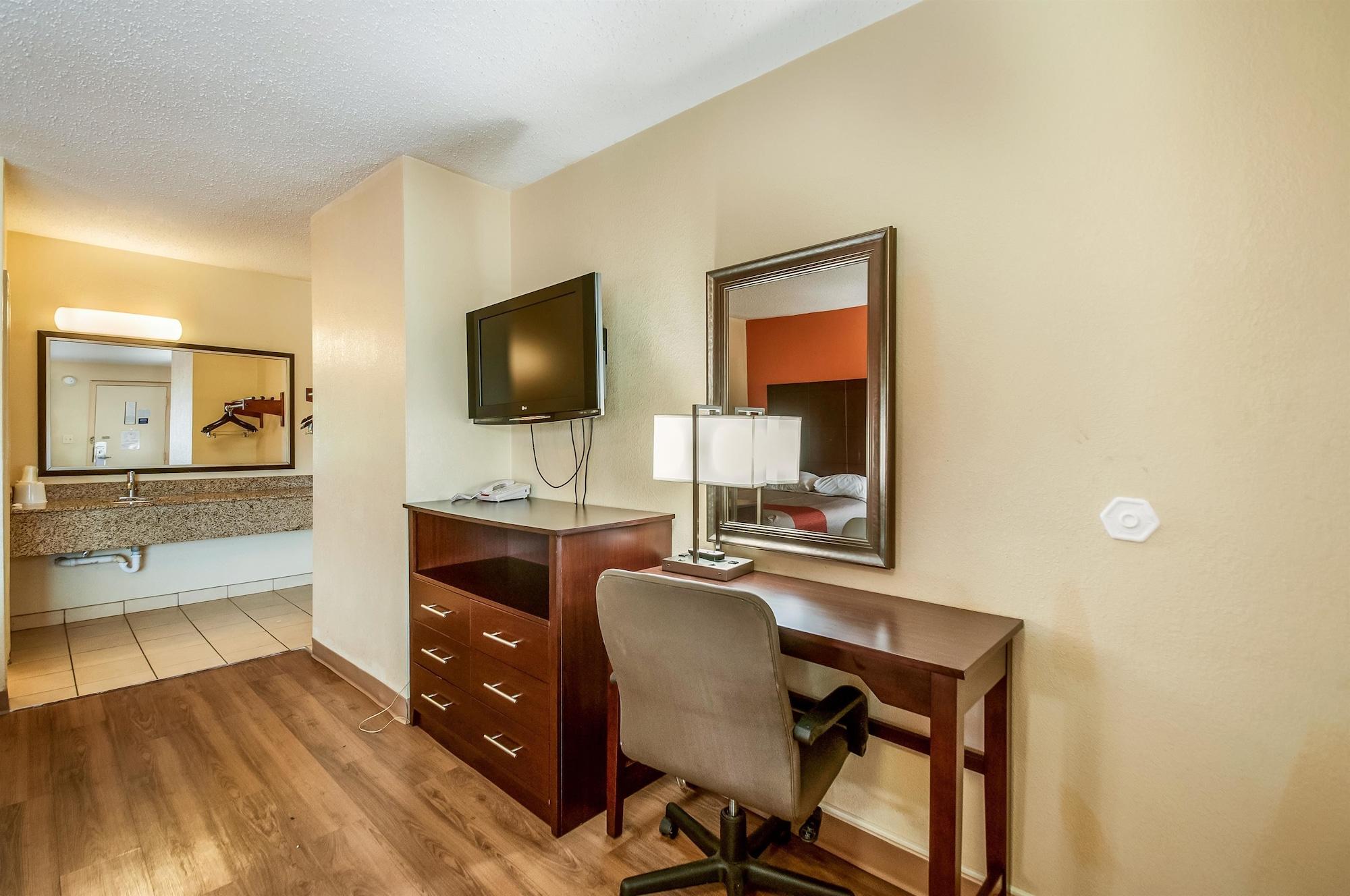 Motel 6-Washington, Dc - Convention Center Екстериор снимка